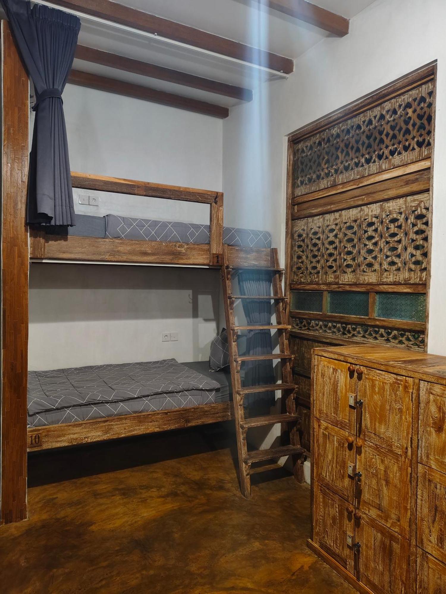 Vin Vin Hostel Ubud  Bagian luar foto
